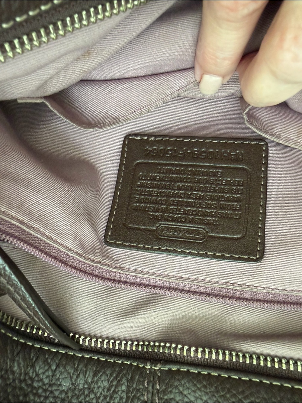 Coach Classic Medium Pebbled Leather Hobo Shoulder Bag in Dark Brown Leather - Picture 10 of 13